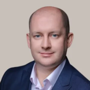 Gavin Leonard